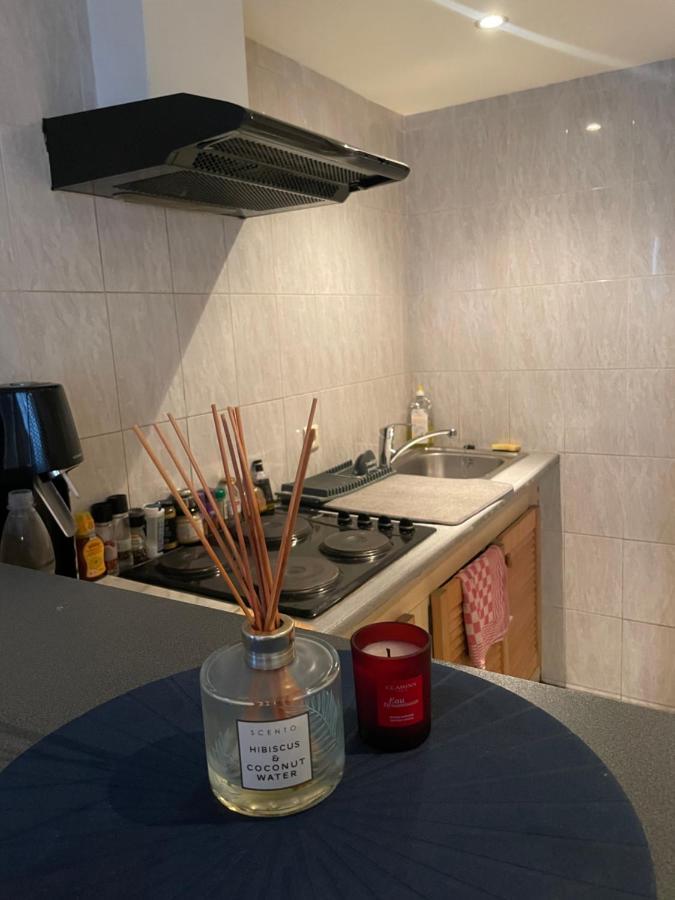 Apartment Studio Idealement Situe *